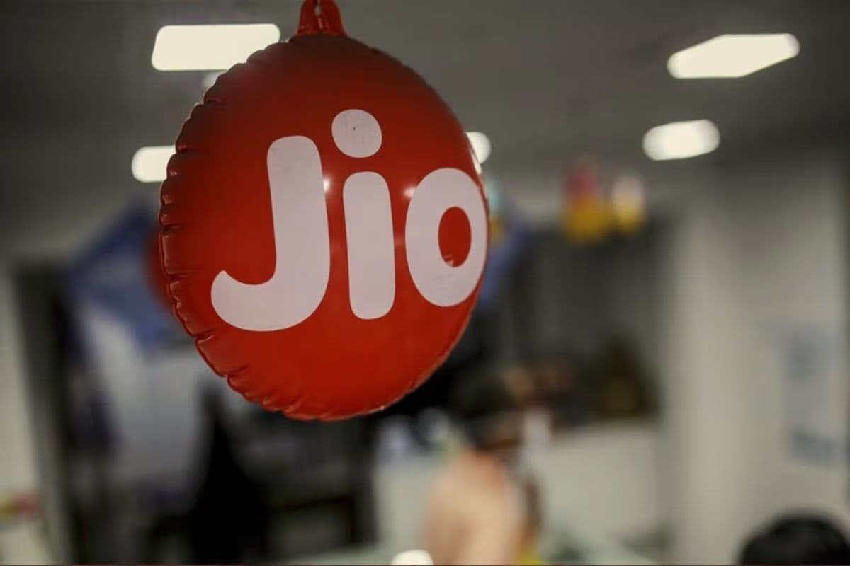 98 दिन की वैलिडिटी और अनलिमिटेड कॉलिंग वाला जियो का रिचार्ज, गिन लीजिए बेनिफिट्स