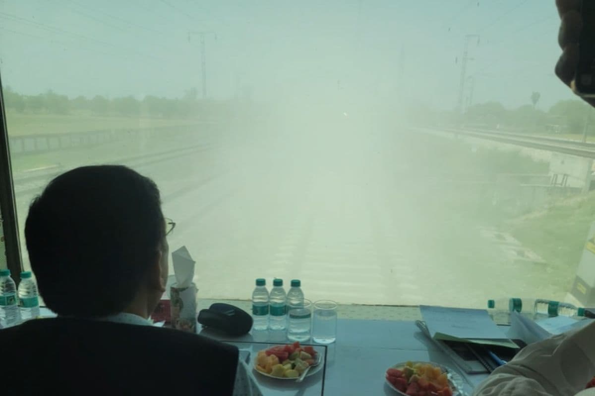 डीडीयू से गया 180 KMPH की रफ्तार से दौड़ी ट्रेन, यात्रियों को मिल सकेगी राहत