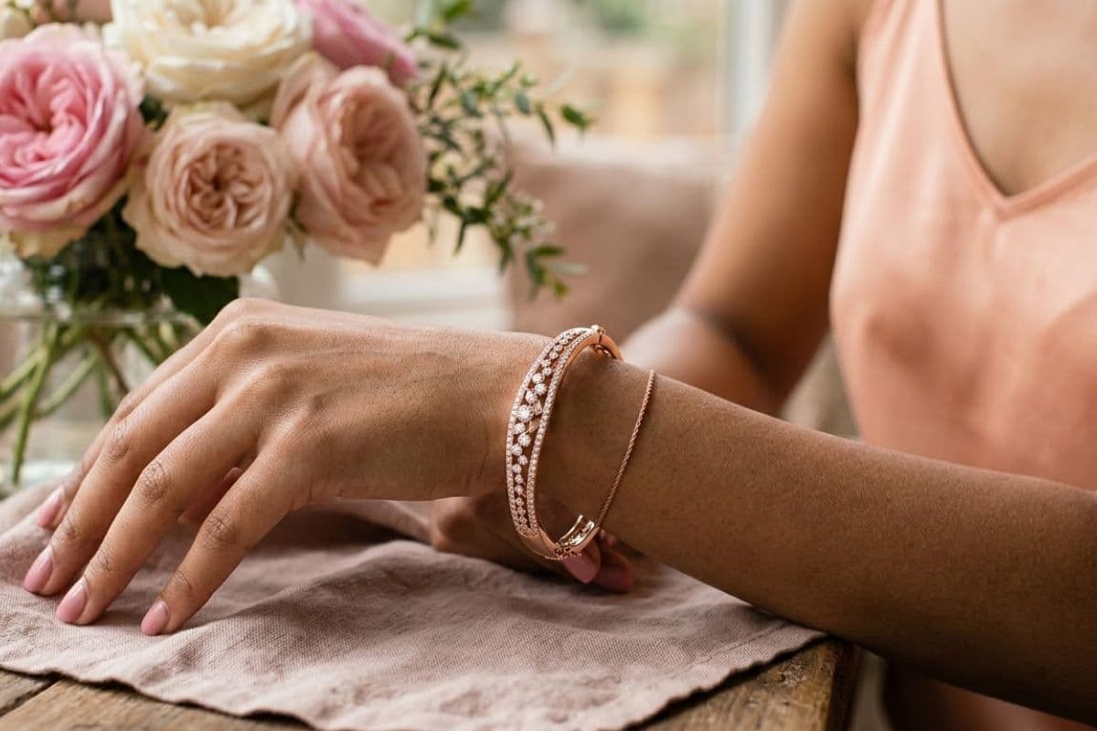 rose gold Bangles design