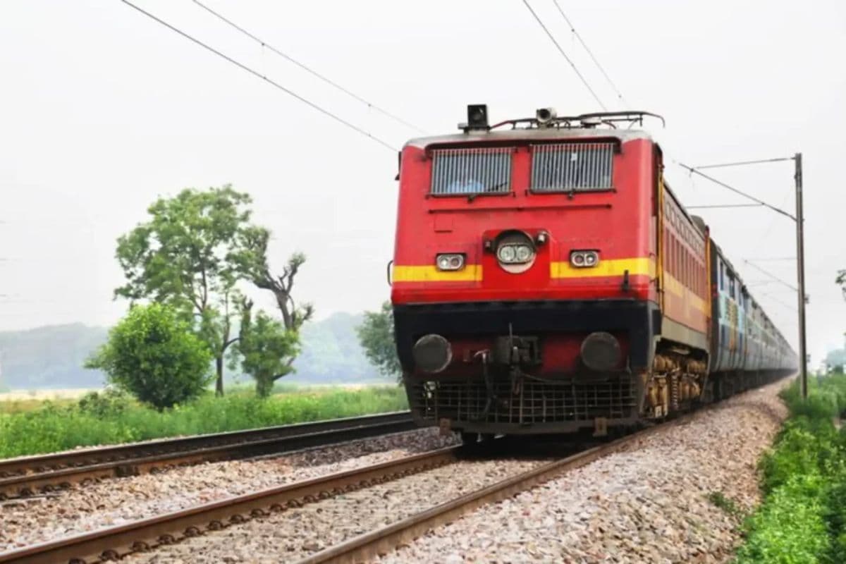 बिहार के इस रूट पर 180 की रफ्तार से दौड़ेगी ट्रेन, अब मिनटों में तय होगा घंटों का सफर