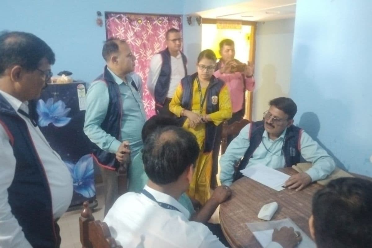 किशनगंज में SDPO के बाद EOU ने अब नगर थाना अध्यक्ष पर कसा शिकंजा, करोड़ों की संपत्ति का खुलासा