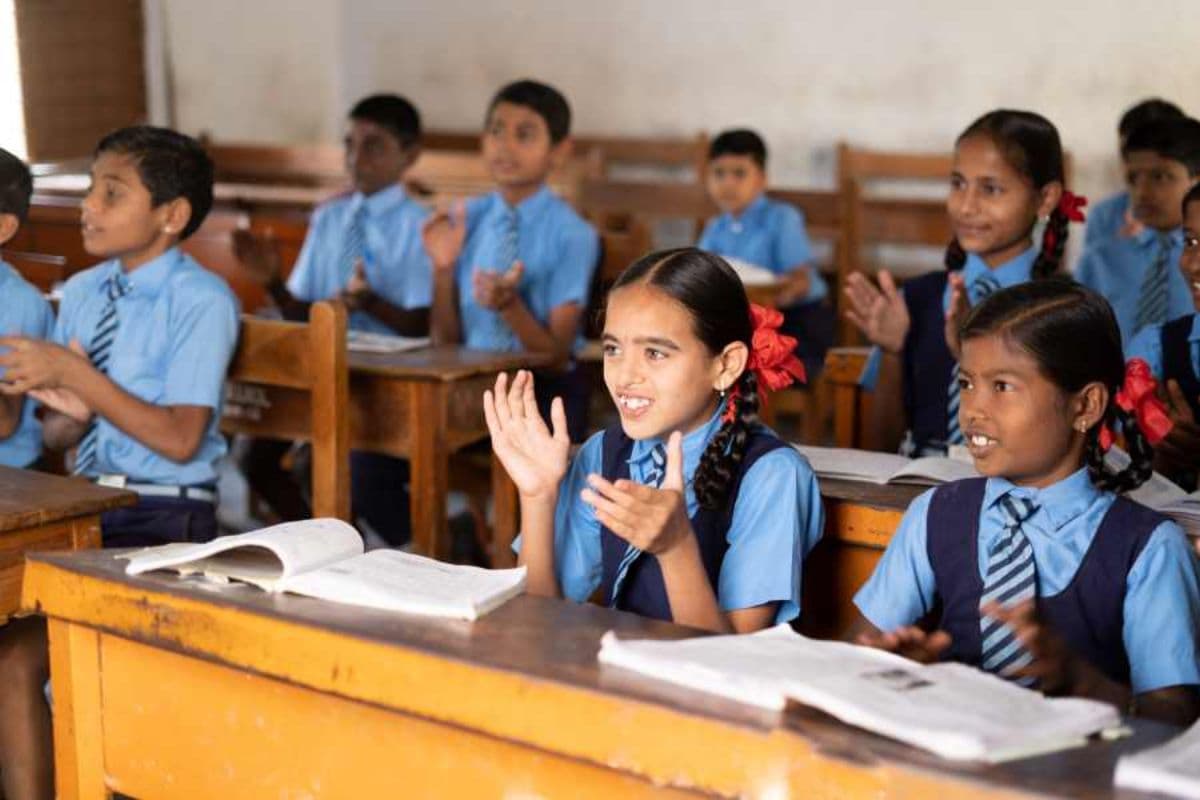 बिहार के सरकारी स्कूलों का समय बदला, सुबह 6:30 बजे लगेंगे क्लास, देखें नया टाइम-टेबल