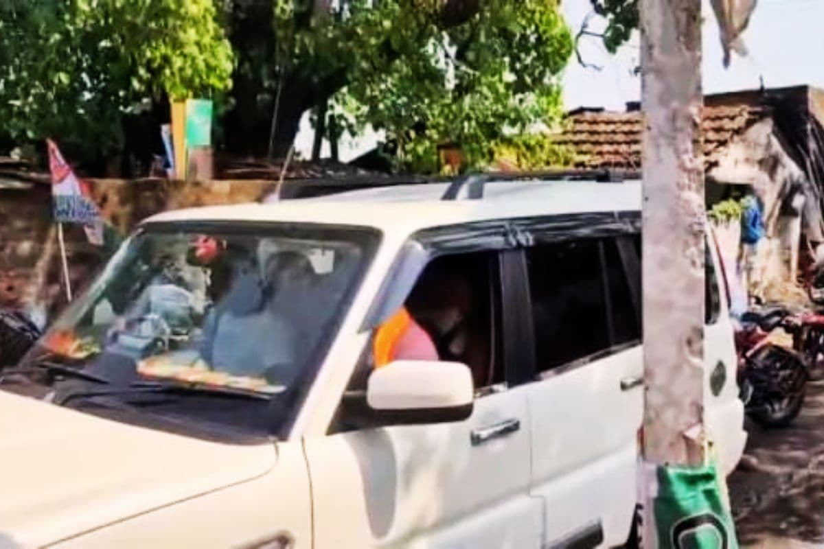 दुर्गापुर में चुनावी ‘महाभारत’, भाजपा उम्मीदवार लखन घोरुई को देखते ही लगे ‘गो बैक’ के नारे