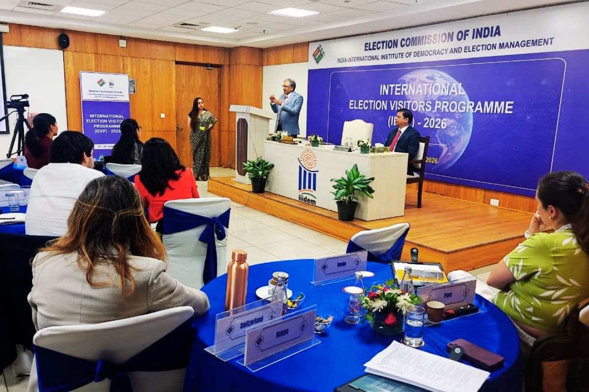 दुनिया में भारत के चुनाव का डंका, 17 देशों के प्रतिनिधि देखेंगे बंगाल और तमिलनाडु की वोटिंग