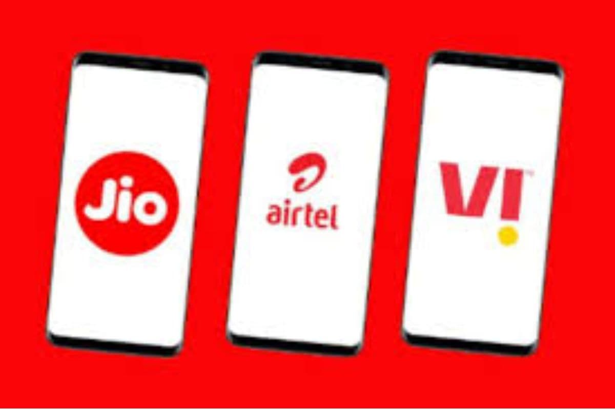 एक बार रिचार्ज, पूरे साल टेंशन फ्री, Jio, Airtel और Vi के ये हैं बेस्ट प्लान्स