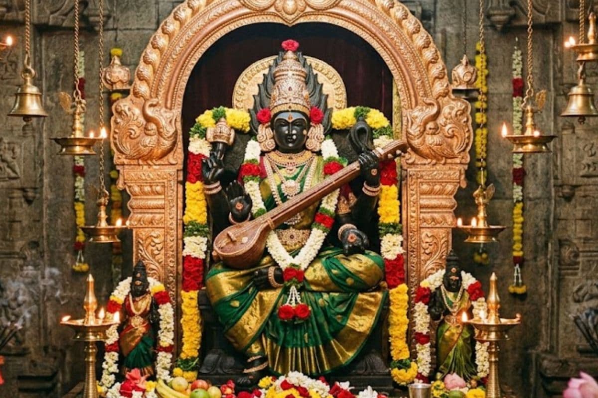 आज है मातंगी जयंती 2026, कवच पाठ से पाएं सफलता, शांति और ज्ञान