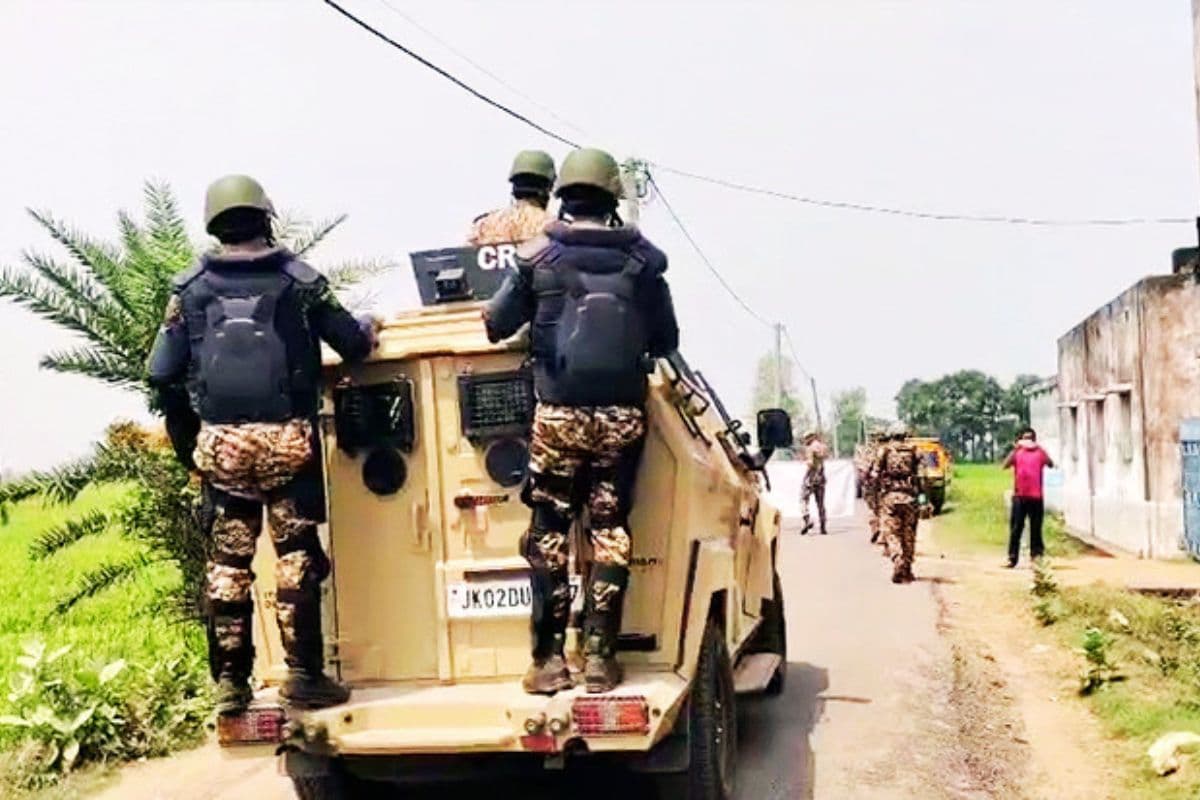 नंदीग्राम में वोट से पहले हाई-वोल्टेज ड्रामा, TMC का आरोप- केंद्रीय बलों ने ग्रामीणों पर किया हमला