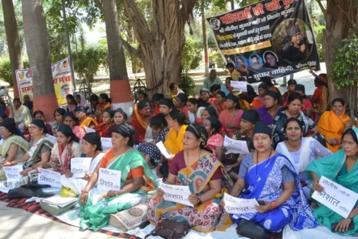निशांत कुमार को सीएम बनाने की मांग को लेकर महिलाओं का किया सत्याग्रह, बोलीं- वो अच्छे से निभाएंगे जिम्मेदारी
