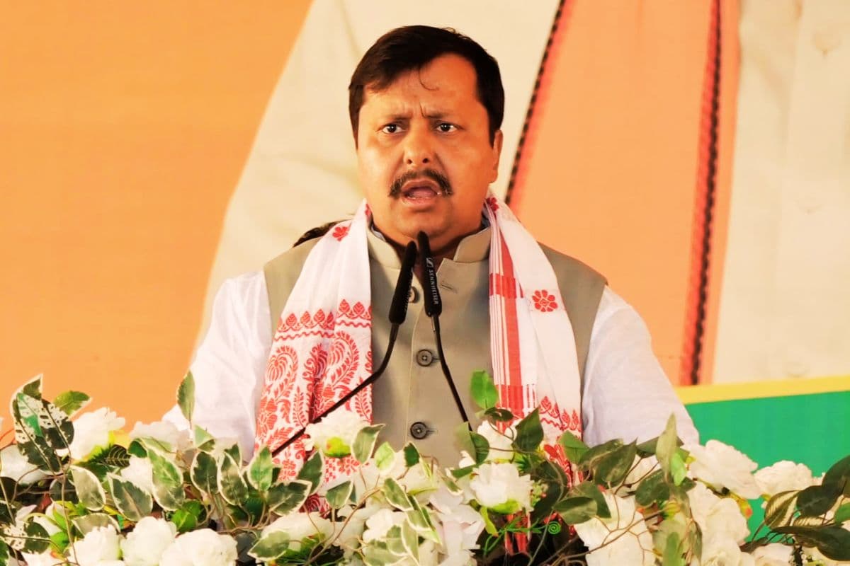 अलीपुरदुआर में गरजे नितिन नबीन- ममता सरकार ने अपनों की जमीन छीनकर घुसपैठियों को दी