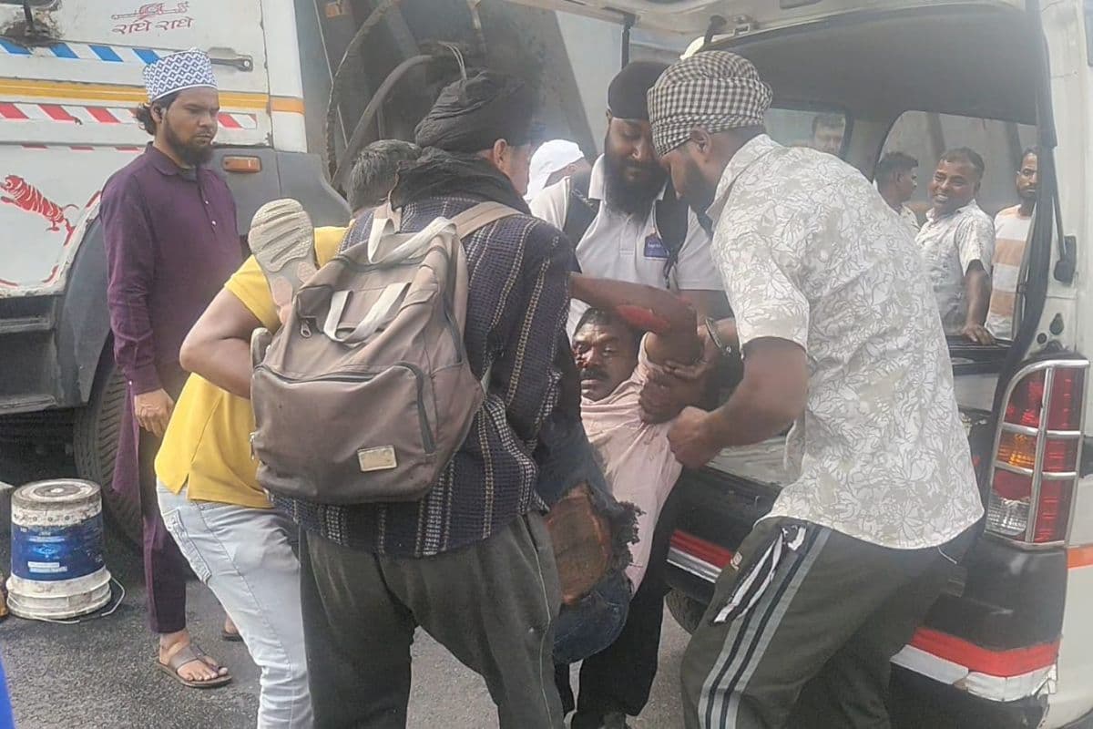 रामगढ़: हाइवा की चपेट में आने से बाइक सवार ने तोड़ा दम! पुलिस ने घायल को भेजा था सदर अस्पताल, इलाज के दौरान मौत