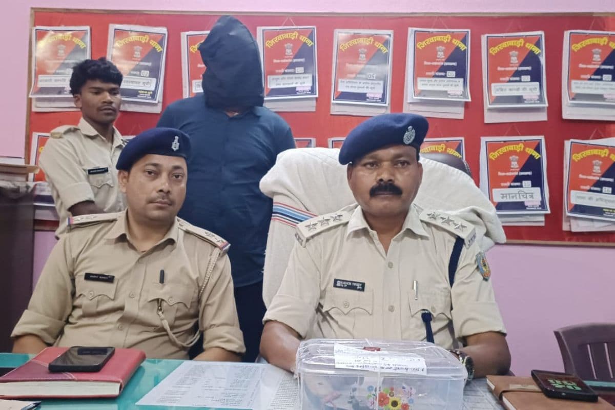 साहिबगंज मेला में खूनी खेल: दोस्त ने ही दोस्त के जबड़े में मारी गोली, आरोपी गिरफ्तार