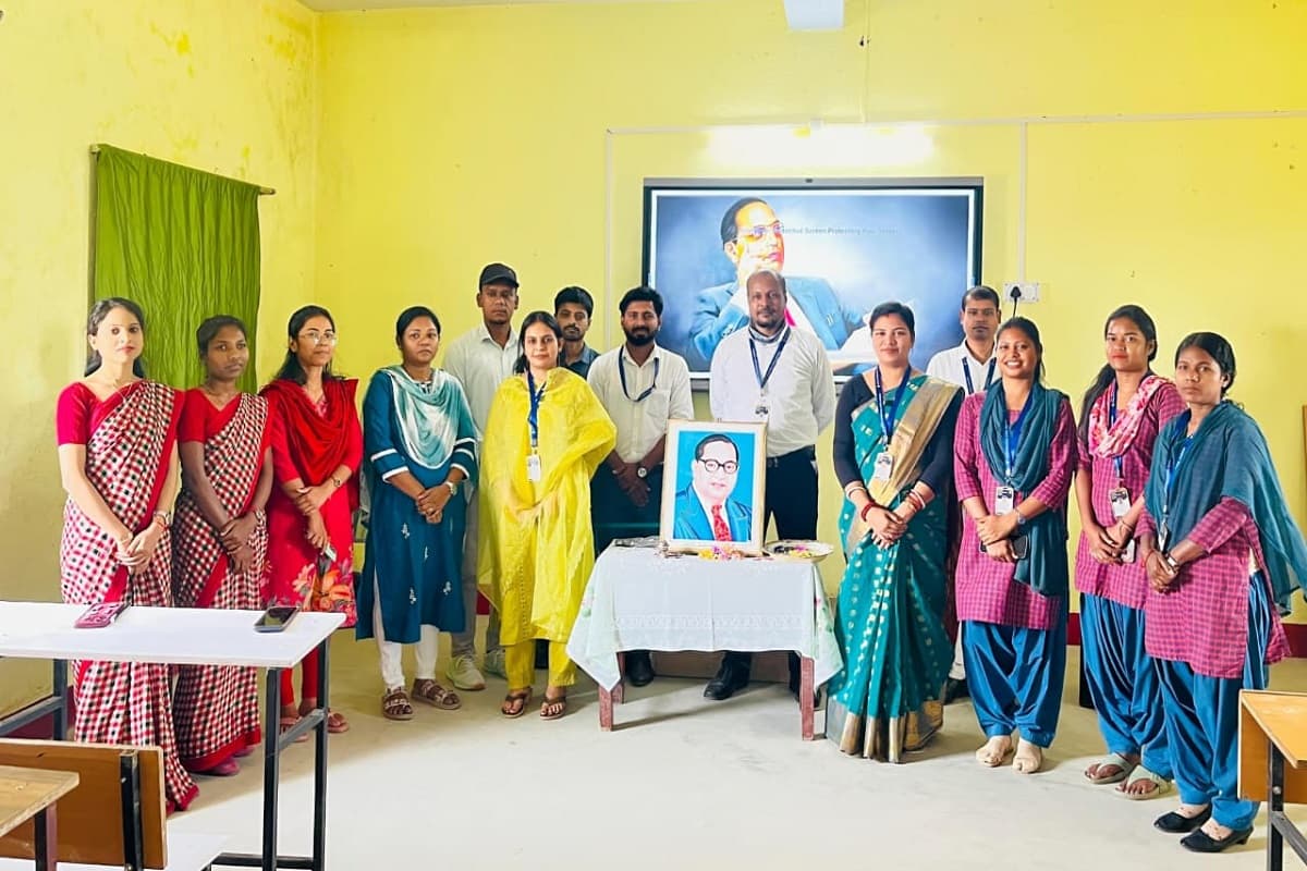 अशोका इंटरनेशनल स्कूल में धूमधाम से मनाई गई अंबेडकर जयंती, छात्रों ने दी श्रद्धांजलि