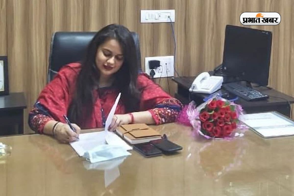 UPSC में रैंक 1, 22 की उम्र में IAS, अब इस जिले की कलेक्टर बनीं टीना डाबी