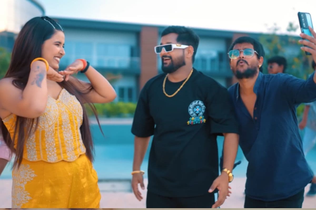 रिलीज होते ही वायरल हुआ टुनटुन यादव का गाना ‘कमर प तिल’, उजाला के स्टाइलिश लुक ने उड़ाए होश