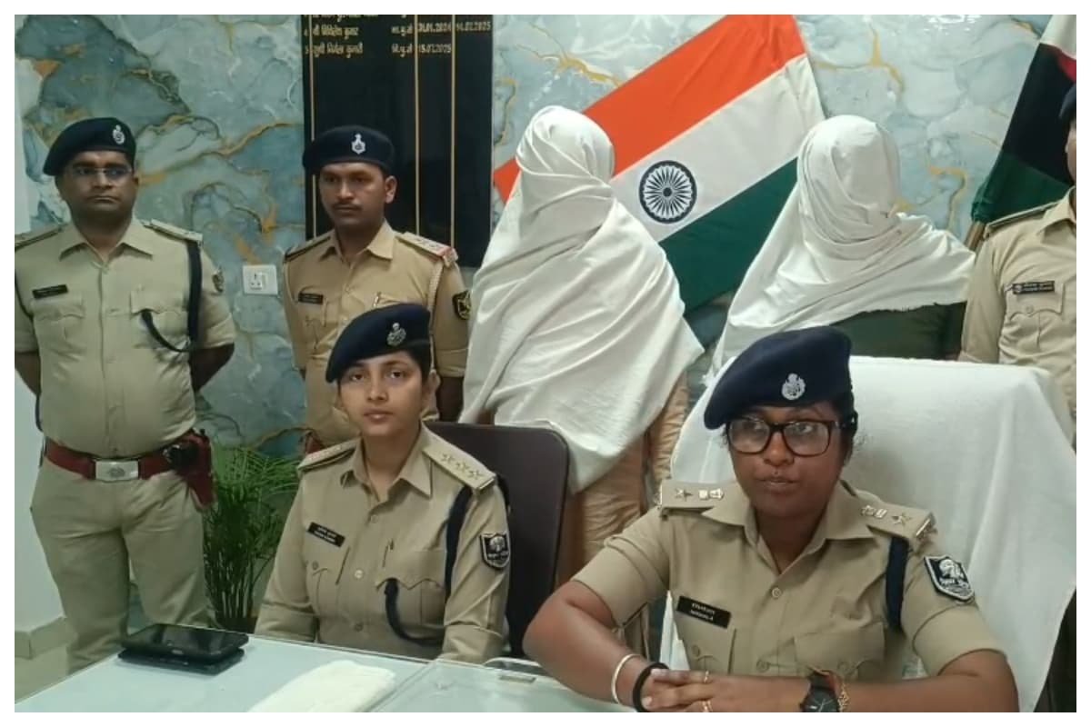 Bagaha: वर्चस्व की लड़ाई में हुई थी पुटू मिश्रा की हत्या, दो आरोपी गिरफ्तार