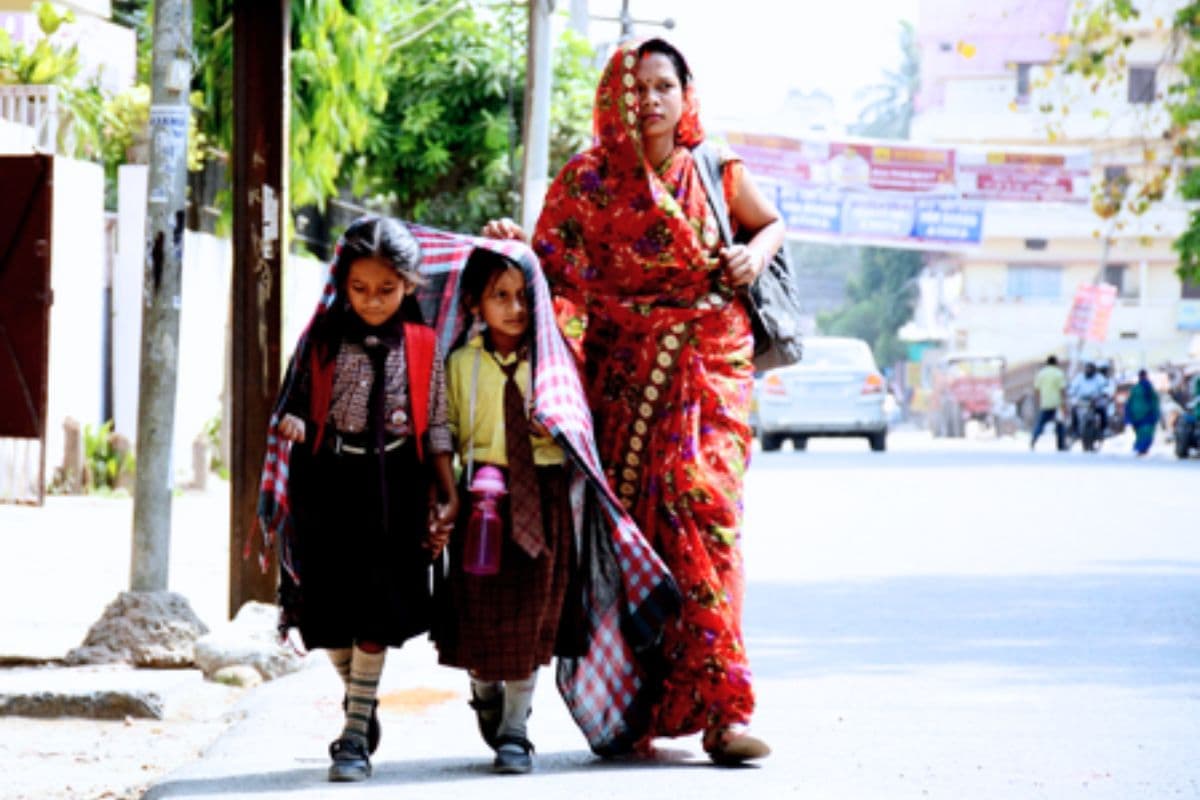 बिहार में गर्मी का असर: 5 जिलों में स्कूल टाइमिंग बदली, बच्चों को लू से बचाने के लिए बड़ा फैसला