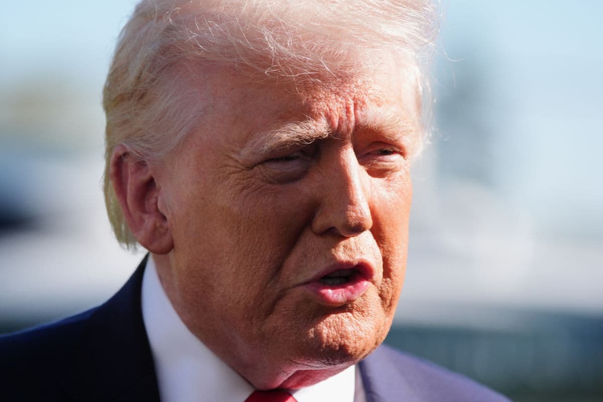 ड्रैगन पर ट्रंप का प्रहार: कहा- ईरान को हथियार दिए, तो लगेगा 50% टैरिफ