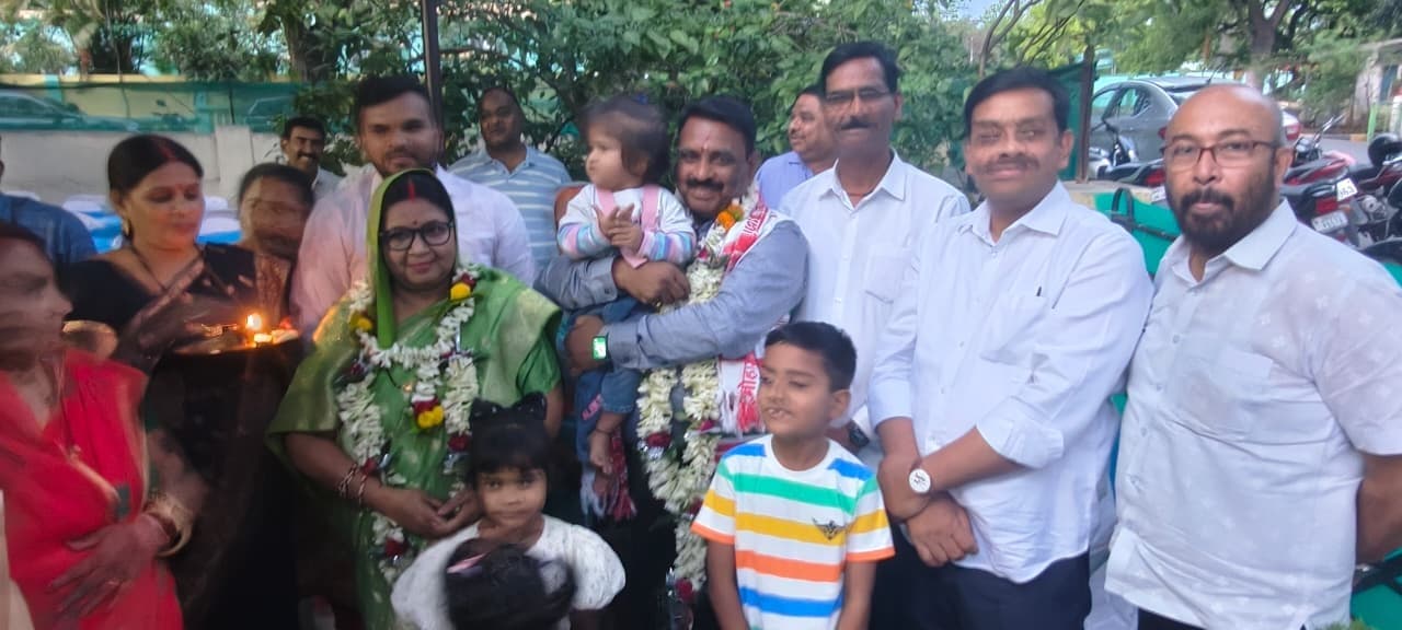 Jamshedpur News : टाटा मोटर्स यूनियन के उपाध्यक्ष एसएन सिंह हुए सेवानिवृत्त