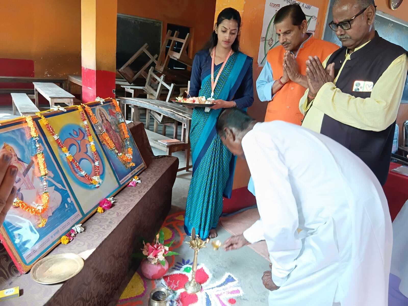 मां दुर्गा सरस्वती मंदिर में त्रिदिवसीय वार्षिक आचार्य कार्यशाला शुरू