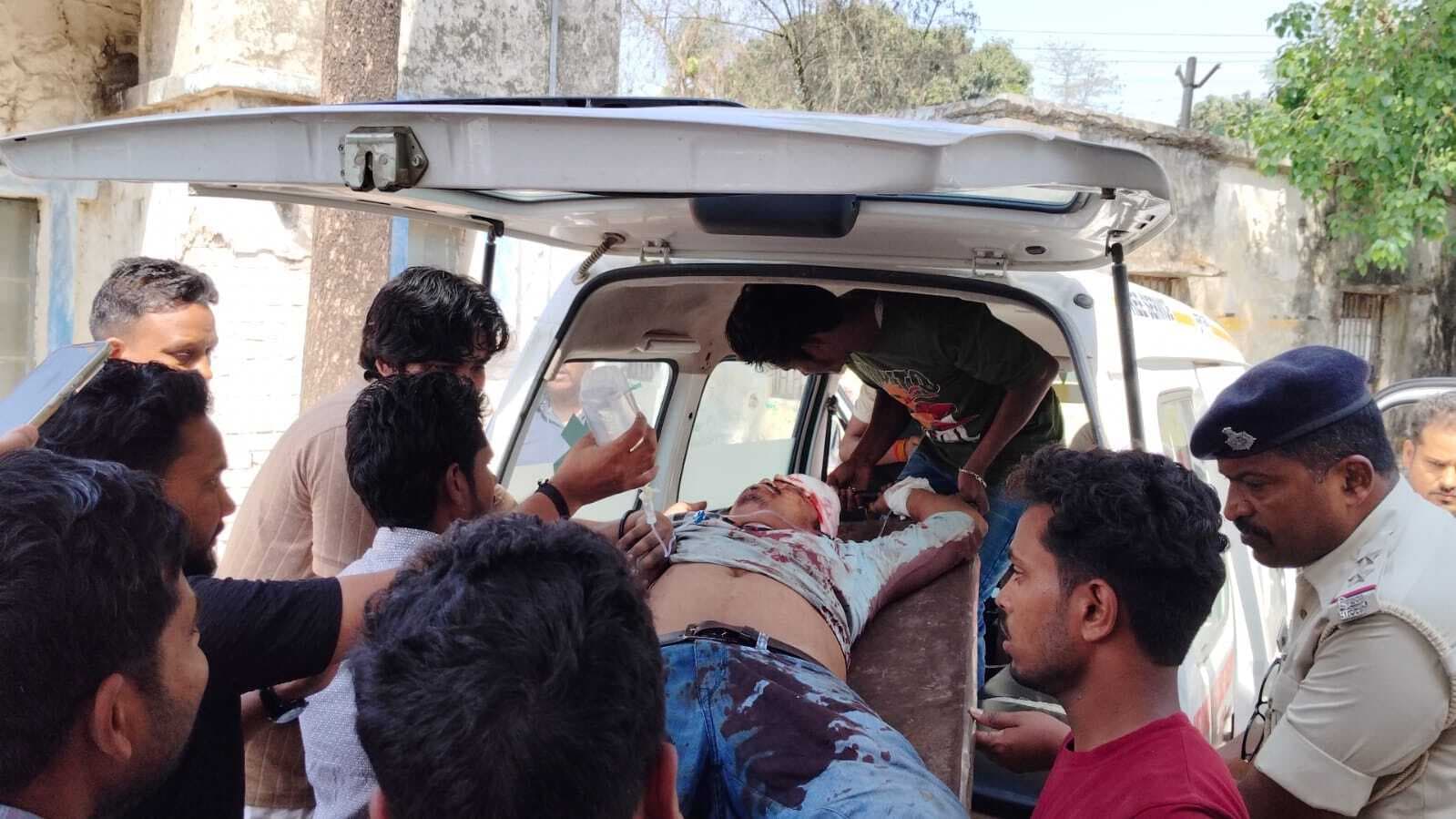 बाइक ठीक से नहीं बनाने की बात कह मैकेनिक को सिर में मारी गोली, मौत