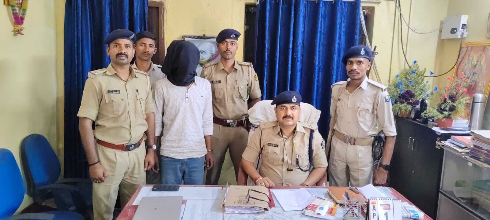 पिस्टल से फायरिंग का सोशल मीडिया पर वीडियो वायरल मामले में गिरफ्तार