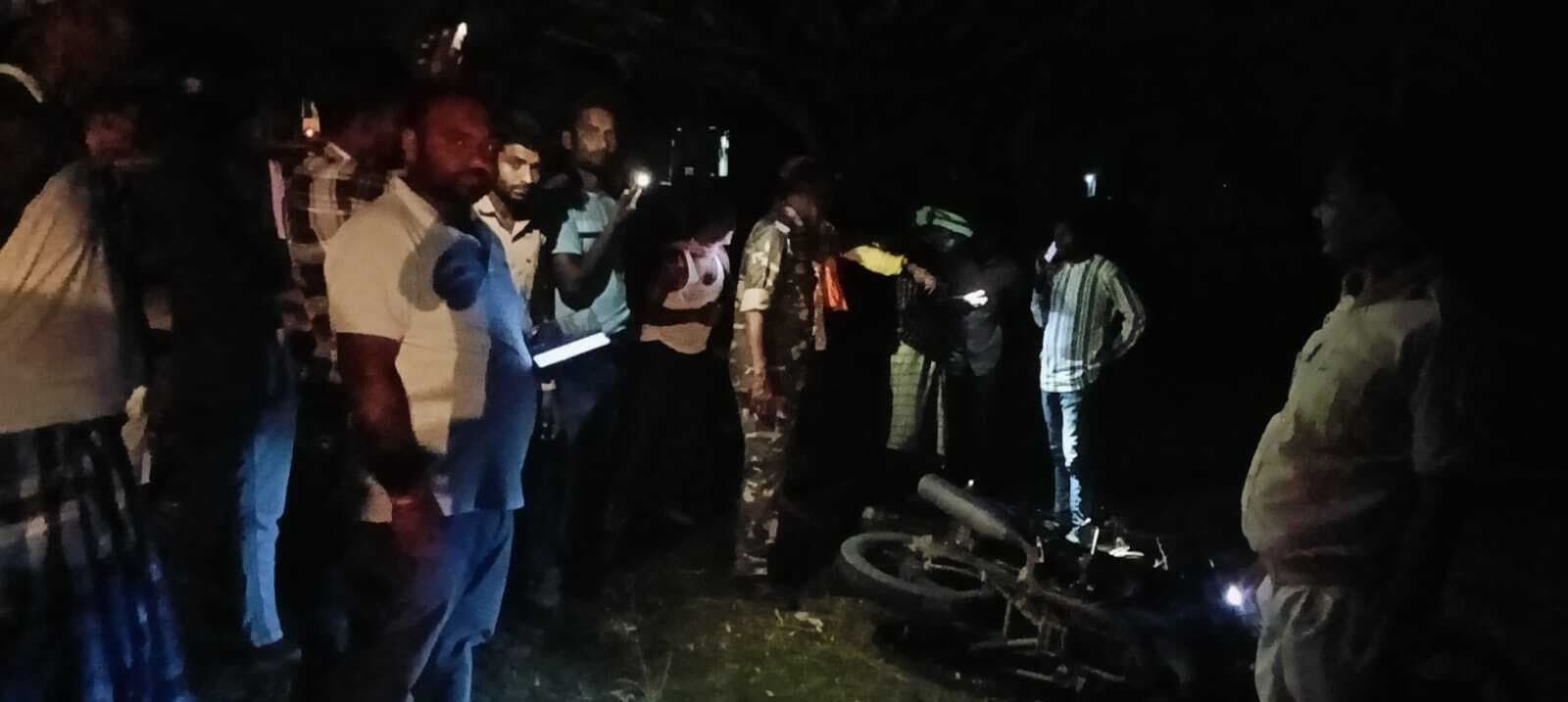 लखनपुर में तेज रफ्तार ट्रक ने बाइक चालक की ली जान