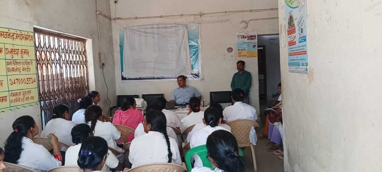 सीएचसी में आउटसोर्सिंग की लचर व्यवस्था देख सीएस भड़के, दिए कारवाई की चेतावनी