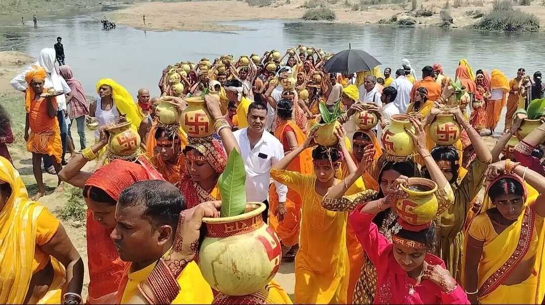 Bokaro News : कई जगह यज्ञ शुरू, माहौल हुआ भक्तिमय