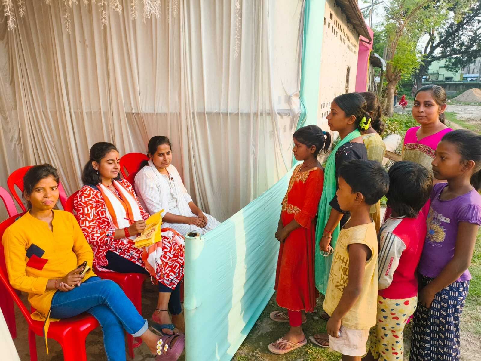 कलश सिर पर धारण करने से संपूर्ण परिवार के क्लेश एवं पाप होता है नष्टः विद्या