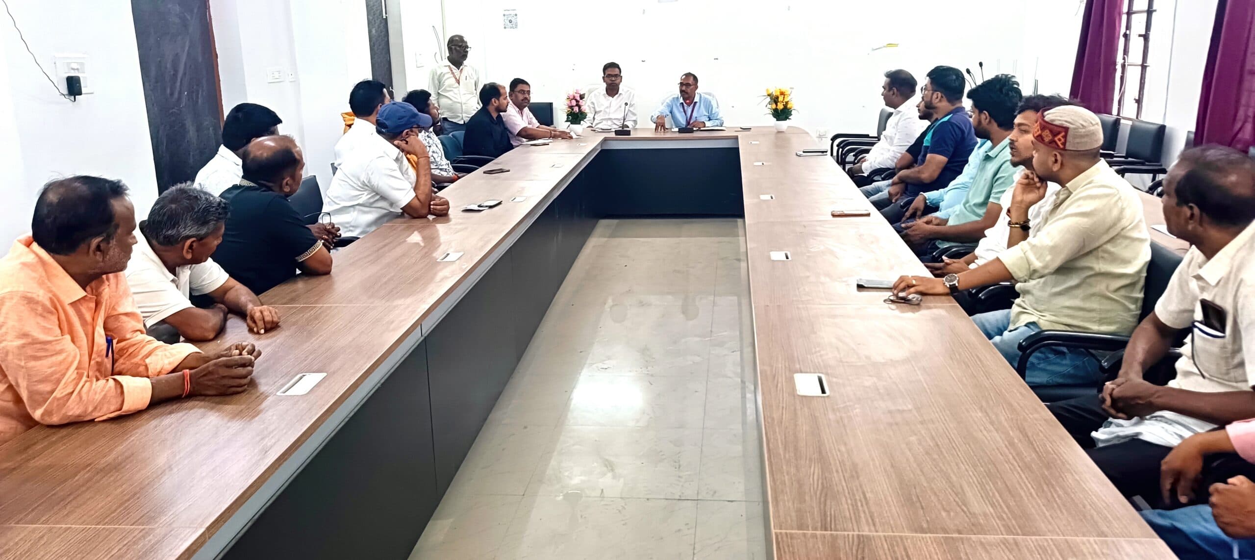 बिना पहचान पत्र एंट्री और घंटा-आधारित बुकिंग पर पूरी तरह रोक.