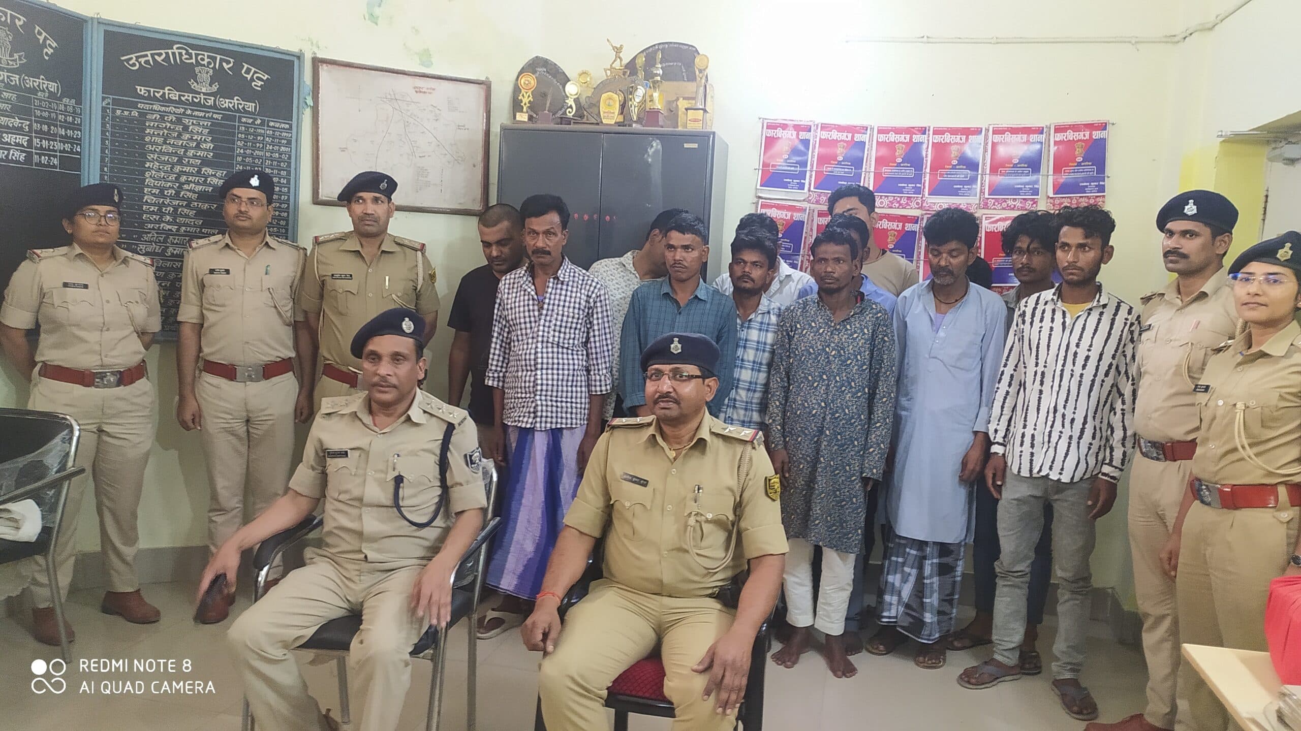 रेड लाइट एरिया से बरामद 16 महिलाओं व 13 पुरुषों को भेजा जेल