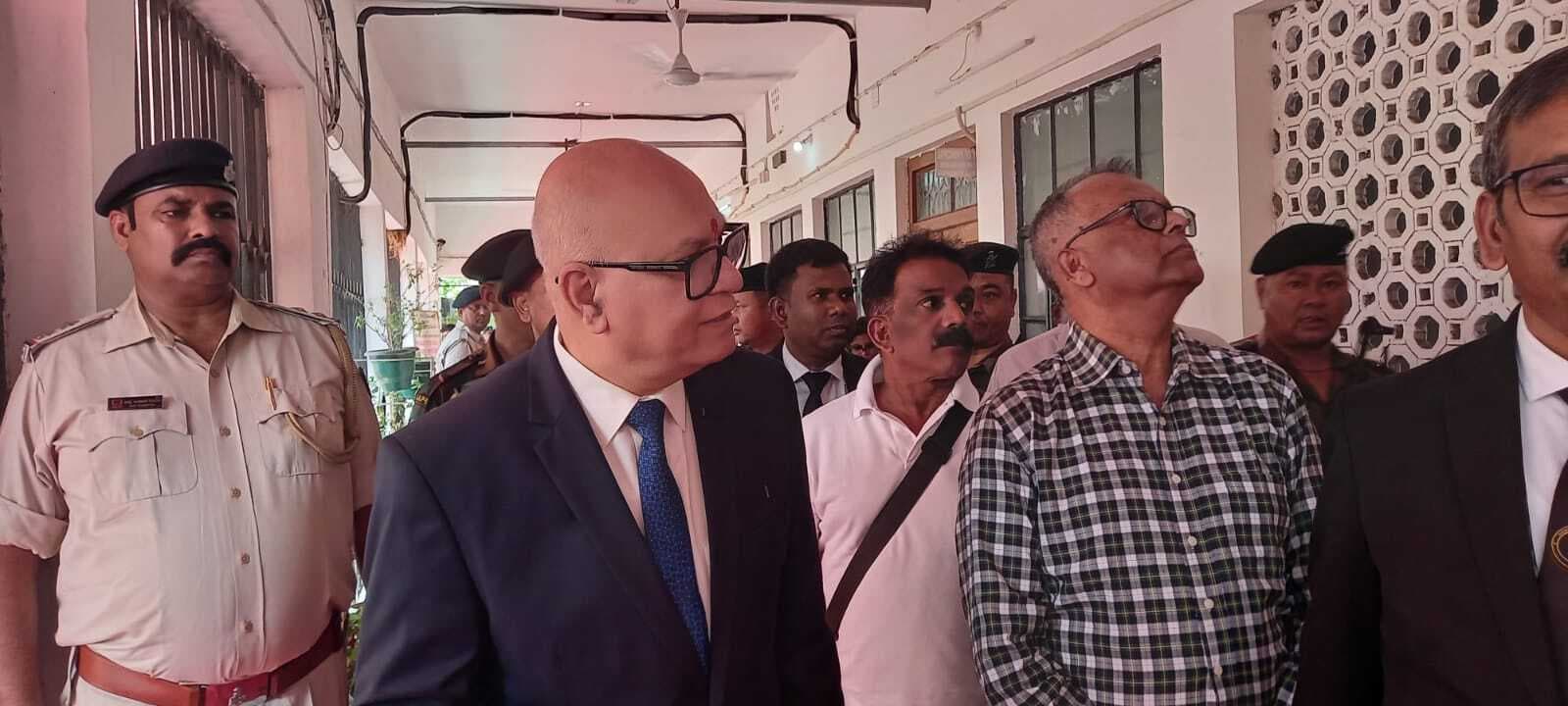 Seraikela Kharsawan News : स्वच्छता, ई-कोर्ट व रिकॉर्ड रूम के रखरखाव पर ध्यान दें