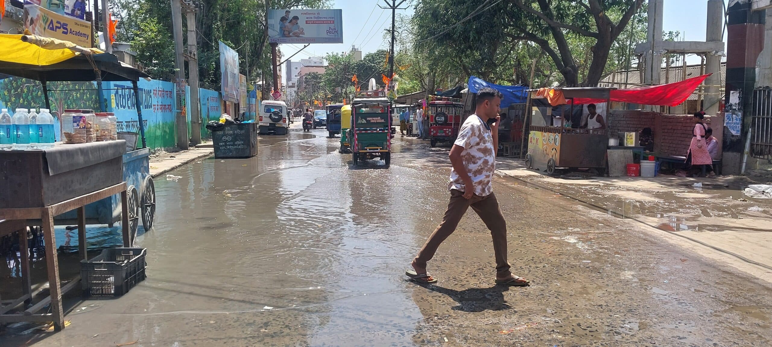 कटिहार शहर में ड्रेनेज निर्माण कार्य लोगों के लिए बना सिरदर्द