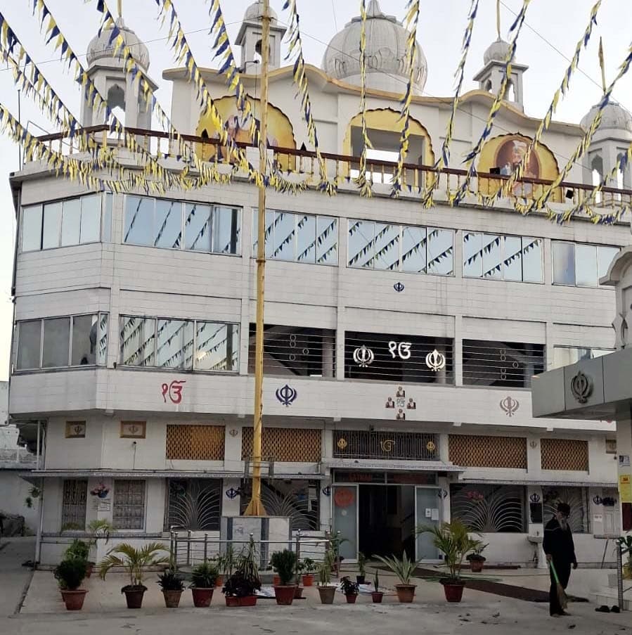 वैशाखी गुरु पर्व को लेकर गुरुद्वारा में तैयारियां शुरू