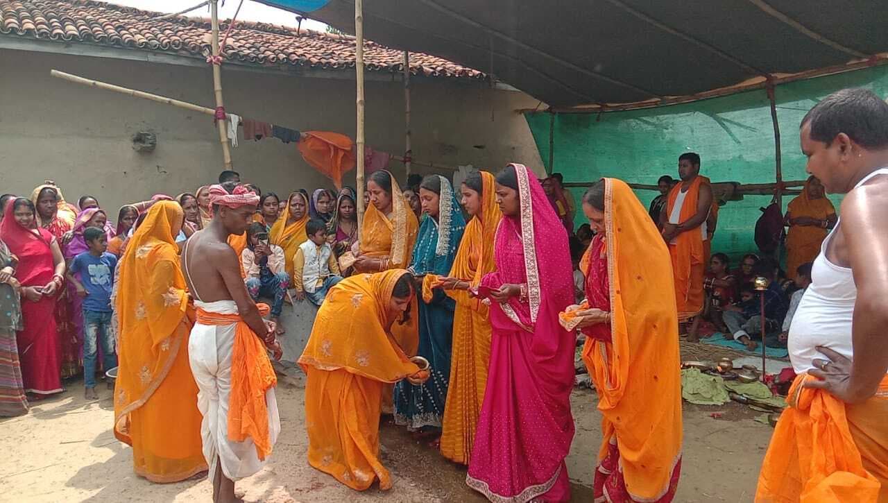 तेली समाज ने नारायणपुर में की बाबा नायक की पूजा