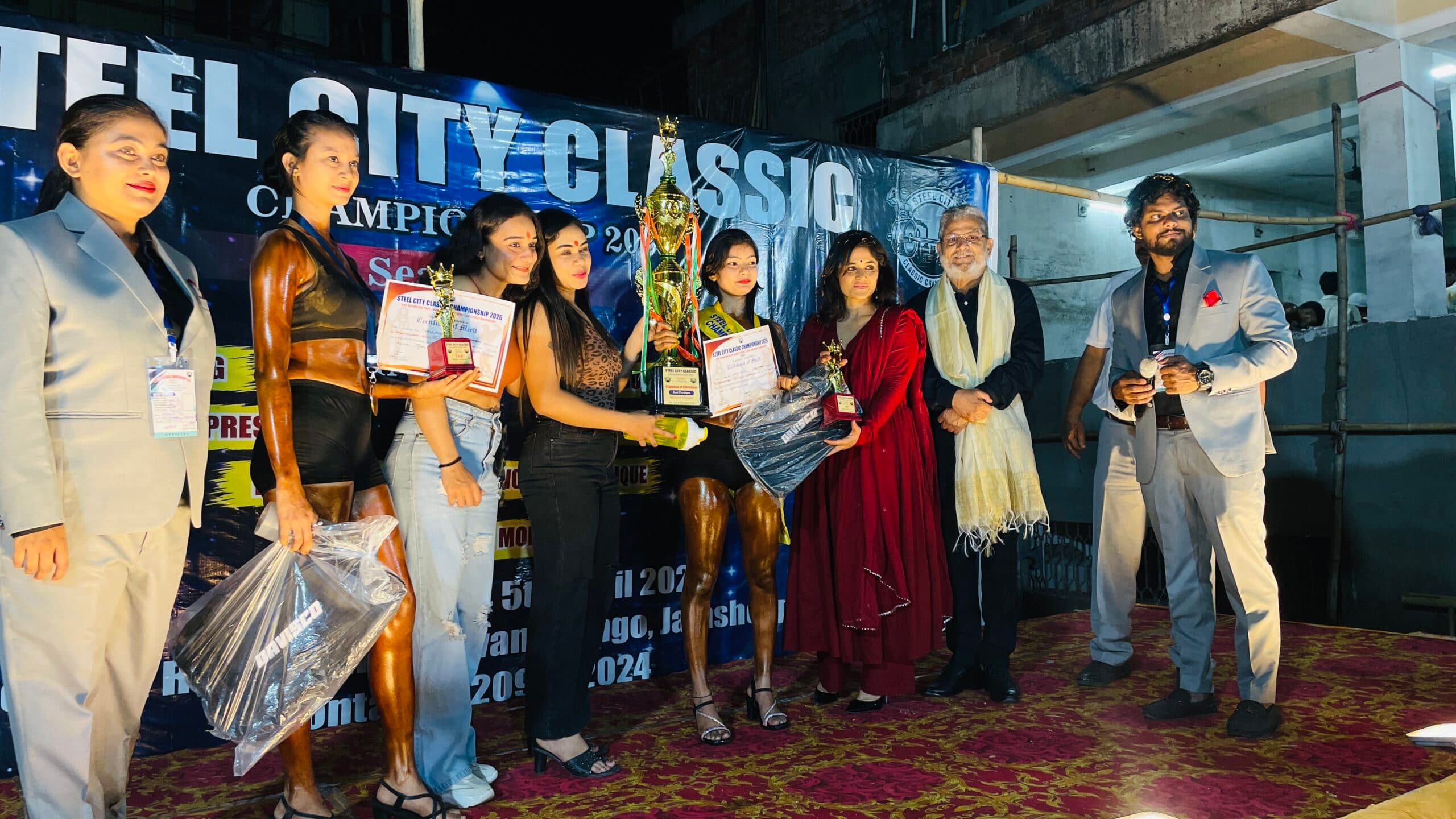 Steel city classic power lifting and bodybuilding : नैनप्रीत कौर बनीं चैंपियन ऑफ चैंपियंस