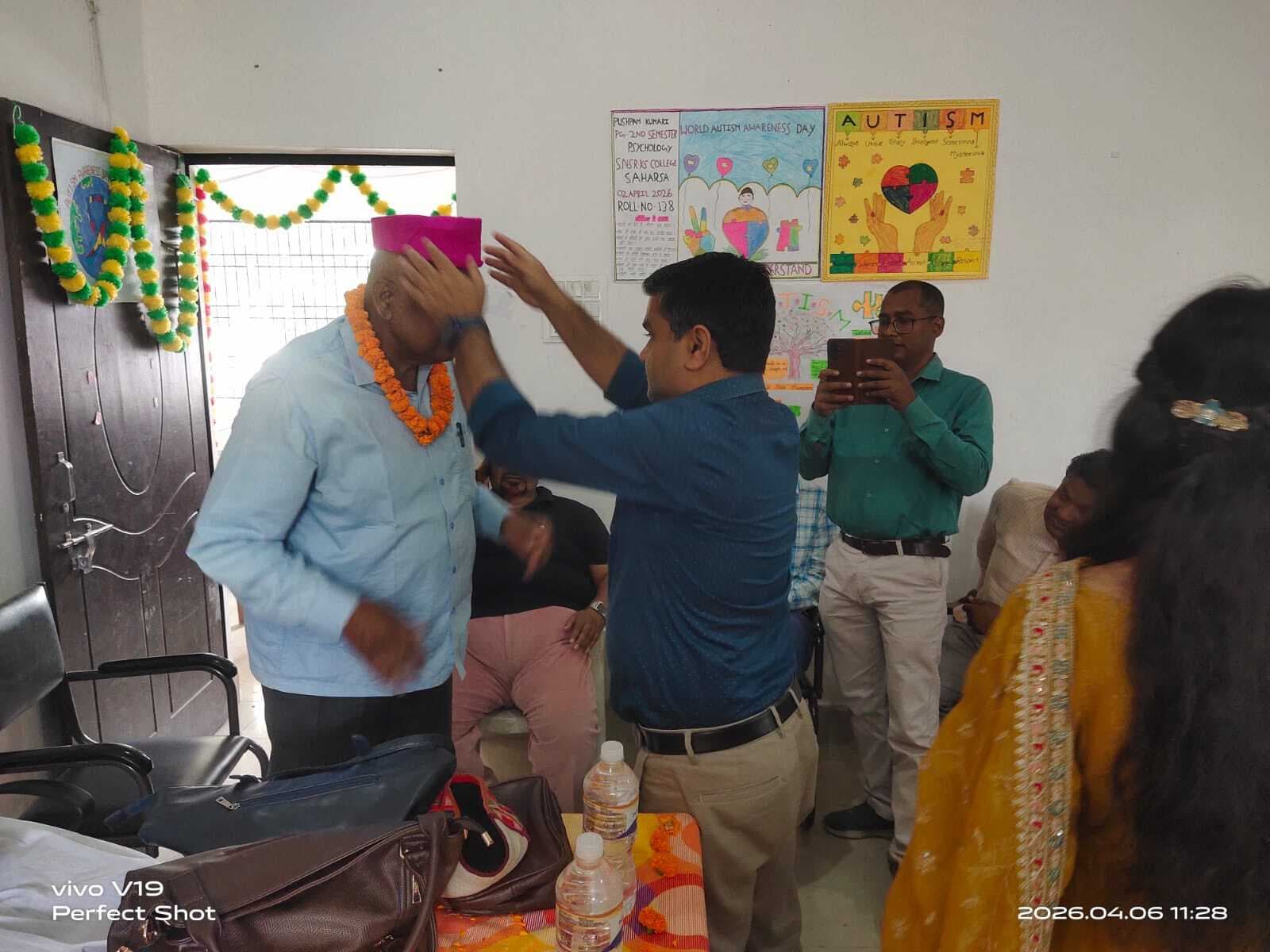 एसएनएसआरकेएस कॉलेज के नवनिर्वाचित सीनेट सदस्यों को किया गया सम्मानित