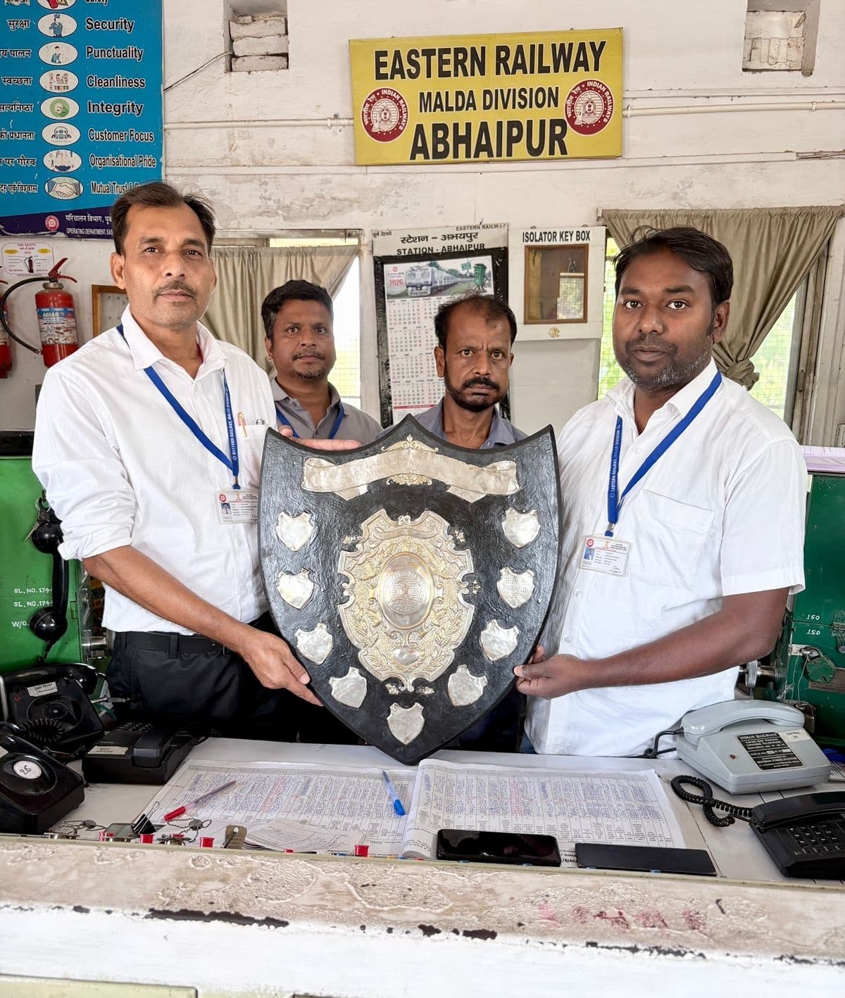 ”परिचालन दक्षता शील्ड” से अभयपुर रेलवे स्टेशन सम्मानित