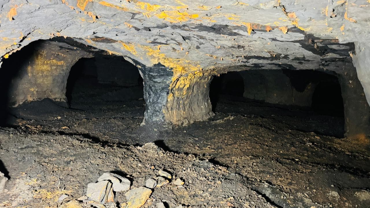 Giridih News : सीसीएल गिरिडीह : कोयले का अवैध खनन व तस्करी धड़ल्ले से जारी