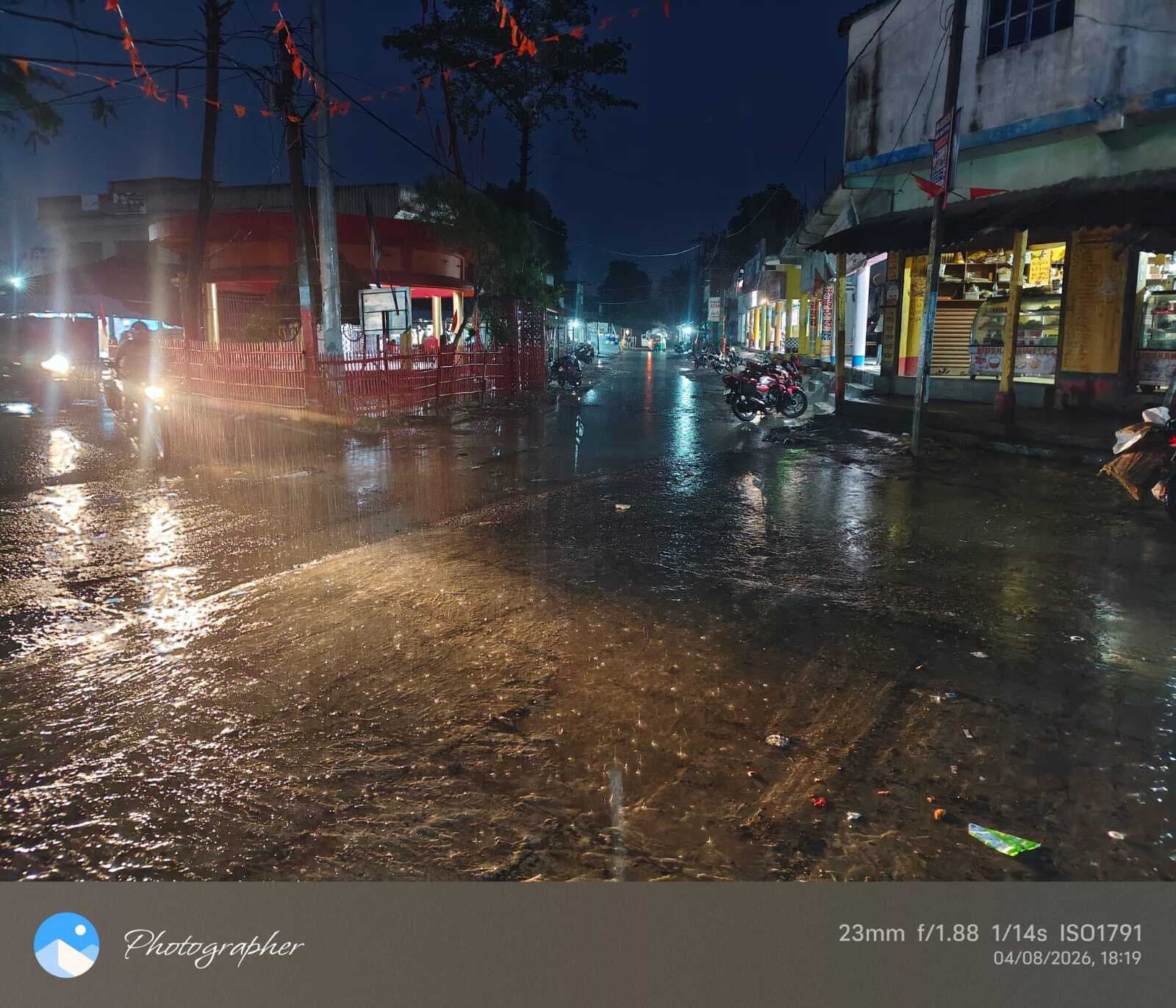 बेमौसम बारिश से मक्का किसानों को पहुंचा भारी नुकसान