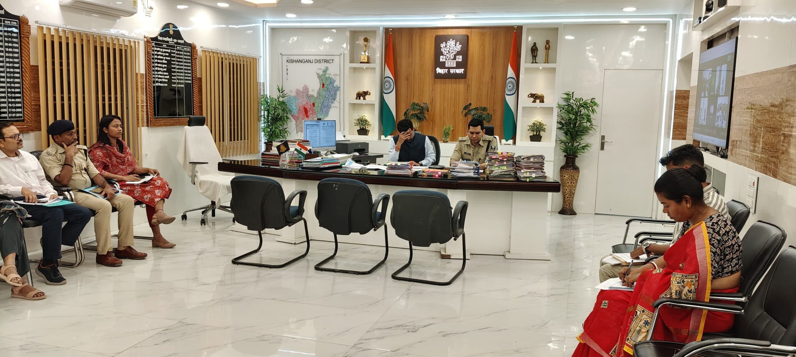 प्रगति संतोषजनक नहीं होने पर पदाधिकारियों पर कार्रवाई तय: डीएम