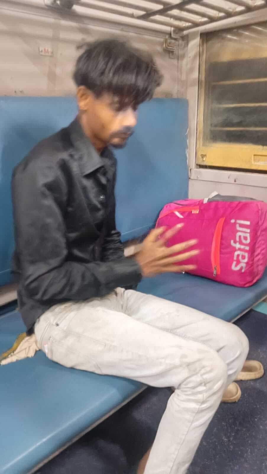 बांका का 30 वर्षीय युवक हुआ नशाखुरानी का शिकार