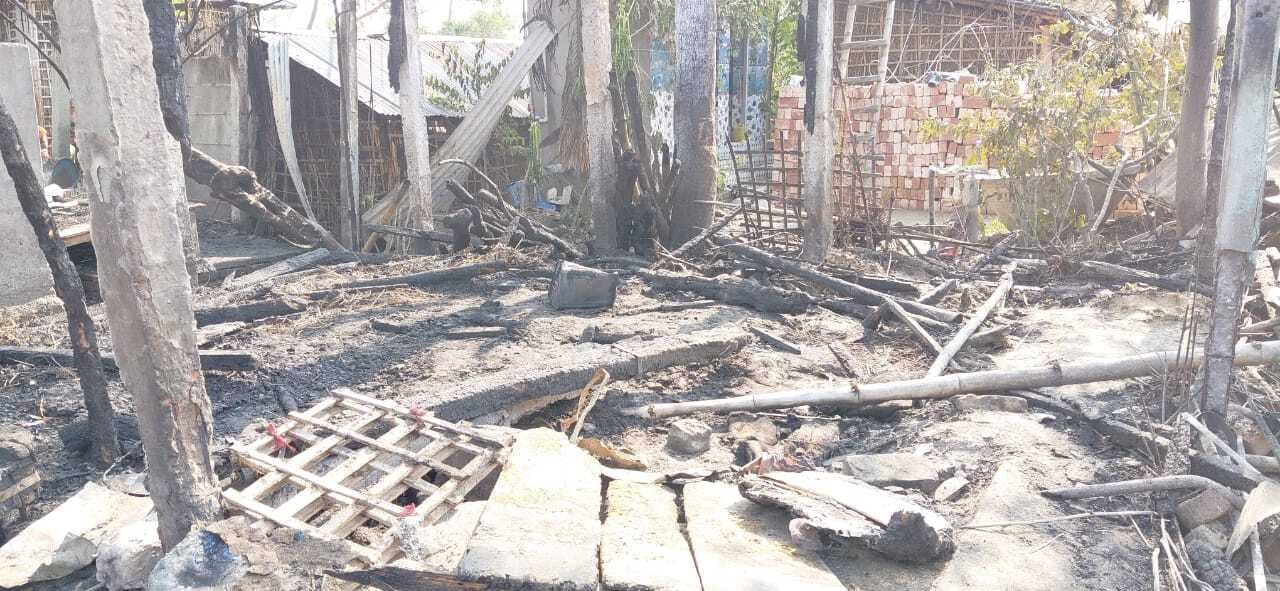 आग लगने से पांच घर जले, हजारों की संपत्ति का नुकसान