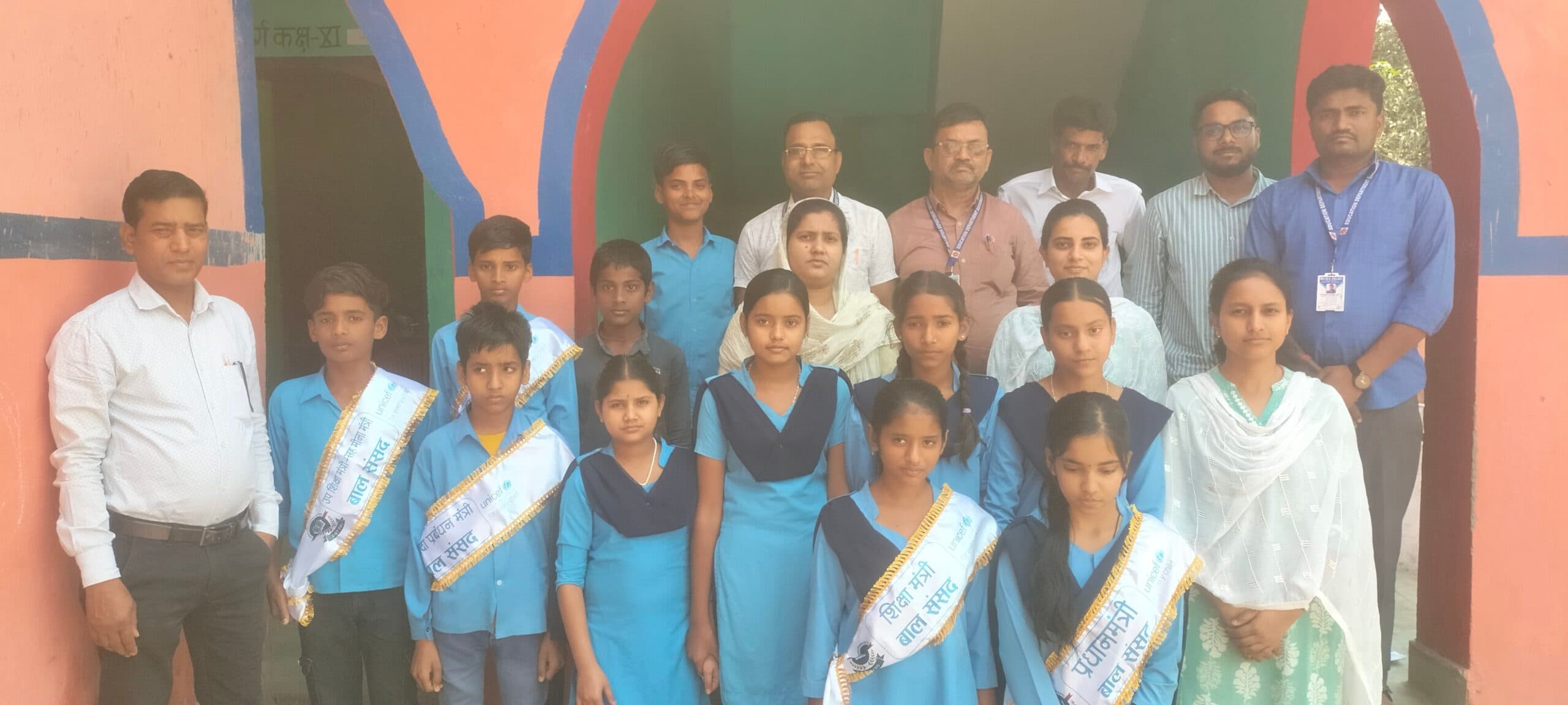 बाल संसद व मीना मंच का गठन