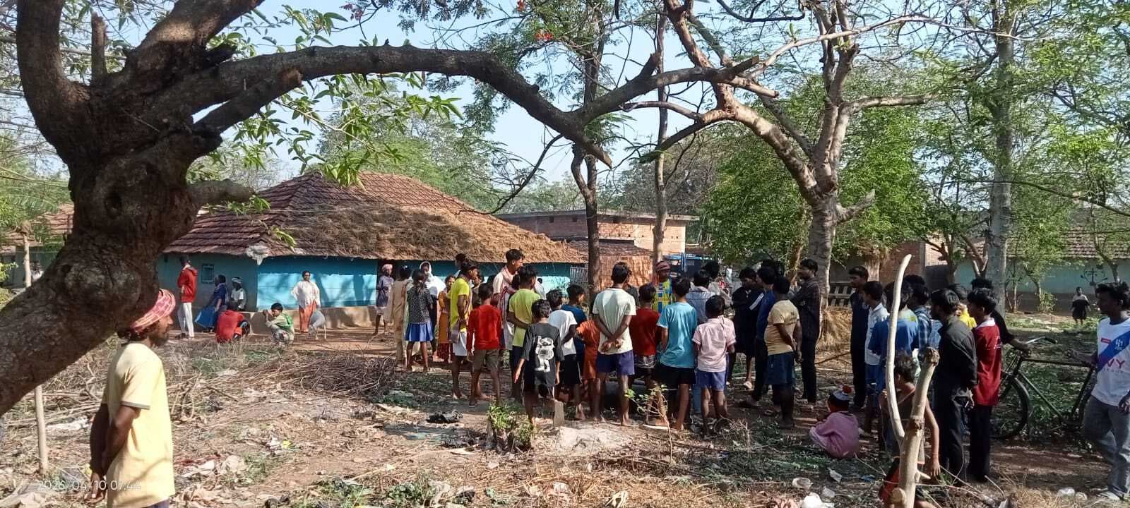 पांचवें दिन खदान से मिला युवक का शव, परिजनों में प्रशासन से नाराजगी