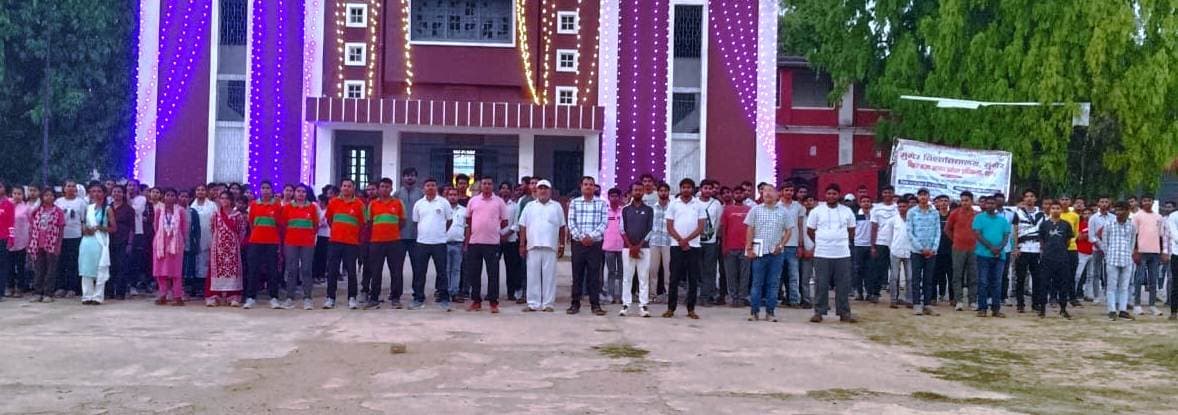 युवा आपदा मित्र प्रशिक्षण में दिया गया भूकंप से बचाव की जानकारी