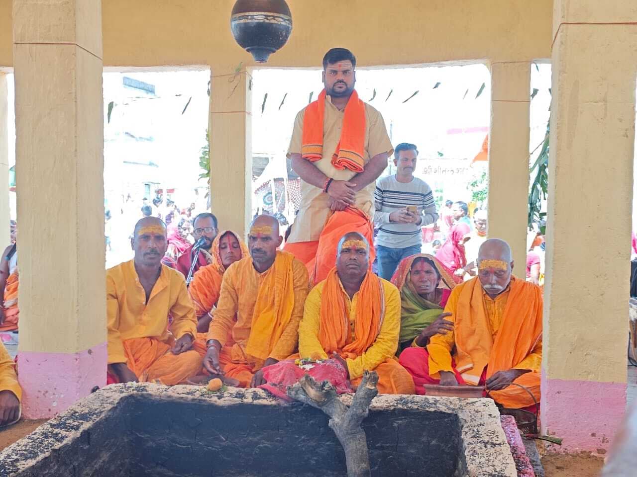 महारुद्र यज्ञ के चौथे दिन भक्तिमय रहा माहौल, रामलीला-रासलीला ने बांधा समां