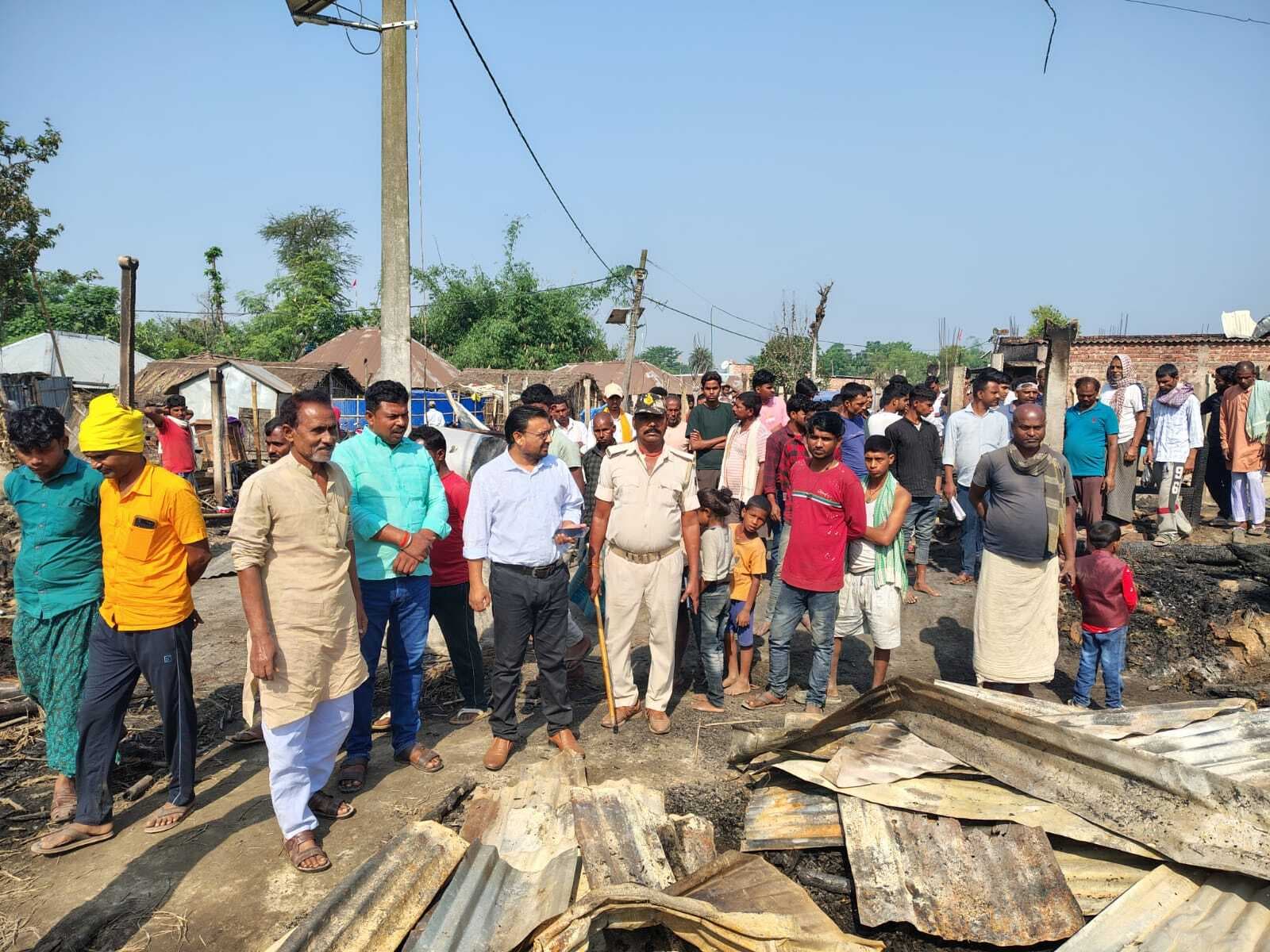 बेटी का होना था फलदान, हो गया सब कुछ खाक