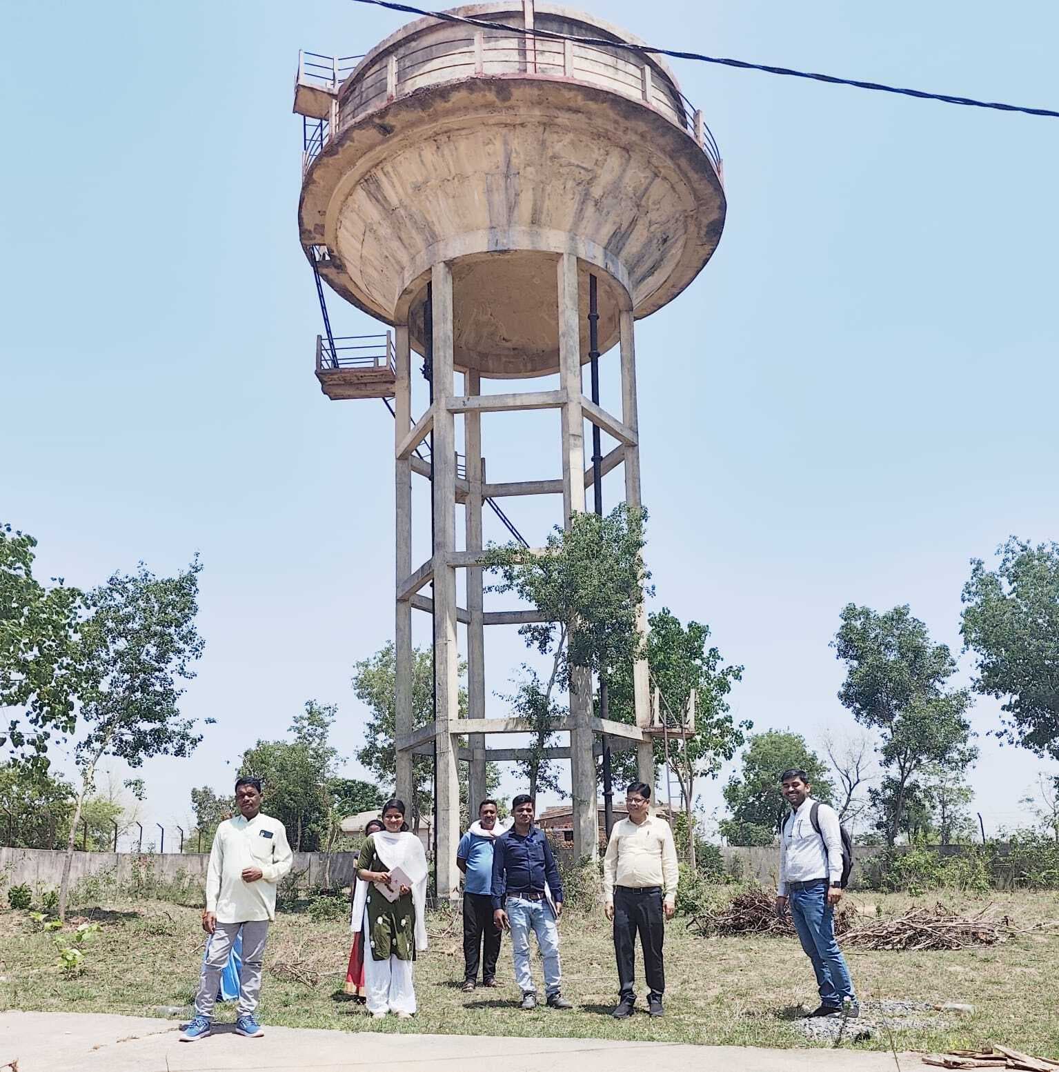 चंपापुर में खराब जल स्रोतों की बनायी गयी सूची