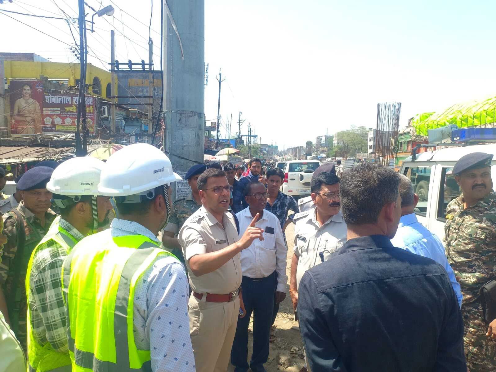 Dhanbad News: गोविंदपुर एनएच व टुंडी रोड से हटायें अतिक्रमण